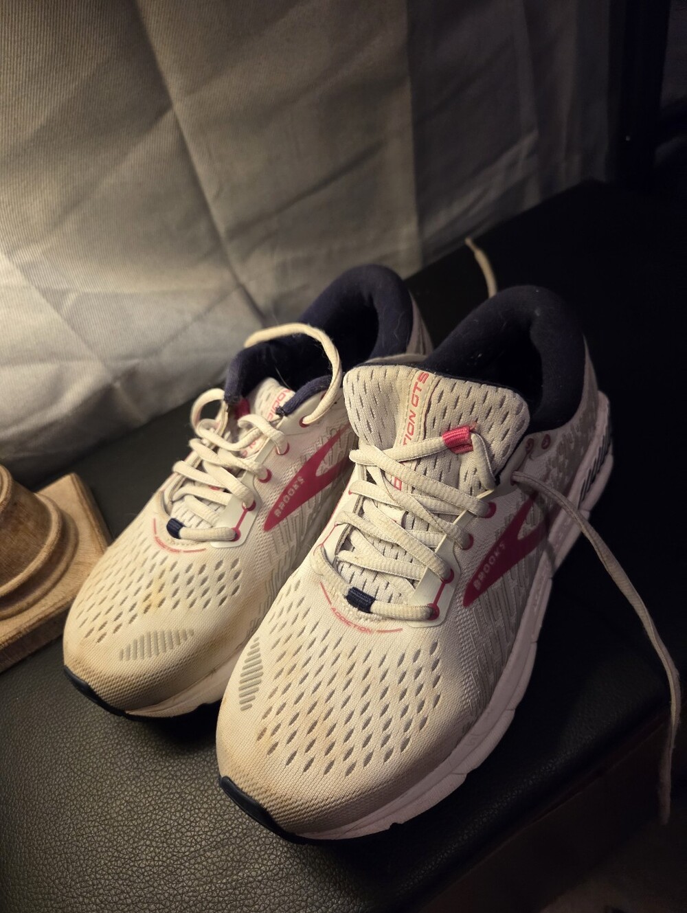 Brooks Kids White Sneakers with Pink Accents